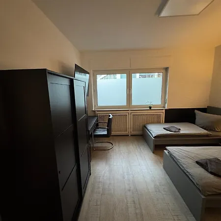 Apartmán Frankfurter 21 Haus - 2 We, 2 Kuechen, 2 Baeder, 6 Sz, 19 Betten